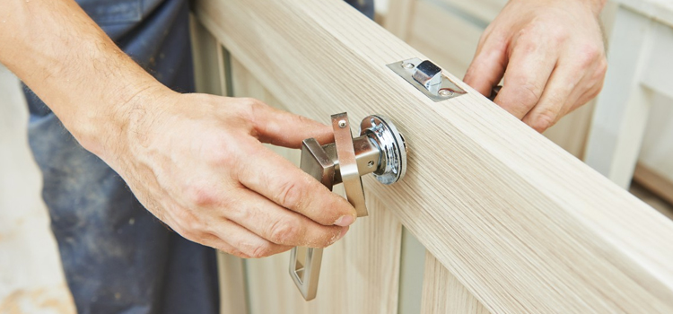 interior door repair Thousand Palms